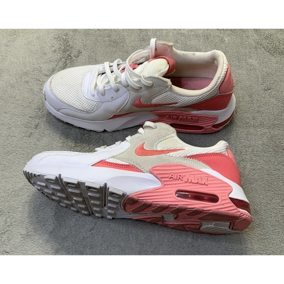 Nike Air Max Excee Womens Size 8.5 White Coral Sneakers Running Shoes - Picture 2 of 7